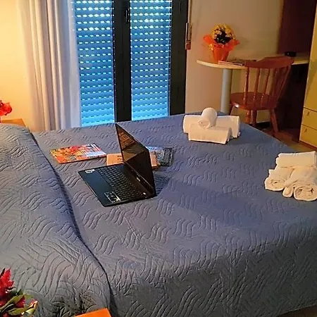 Paloma Front Chiringuitos Time Hotel