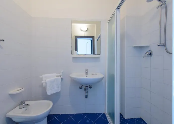 Paloma Front Chiringuitos Time