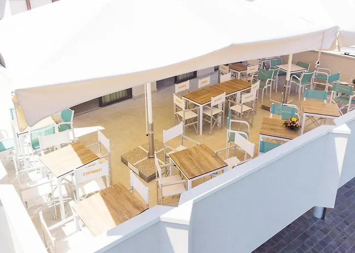 Paloma Front Chiringuitos Time 3*