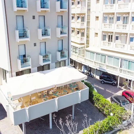 Hotel Paloma 3*
