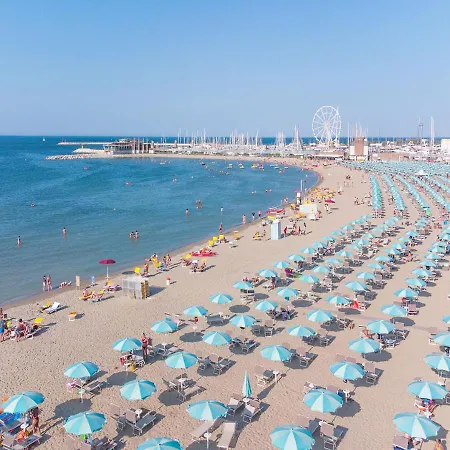 Paloma Front Chiringuitos Time Hotel 3*