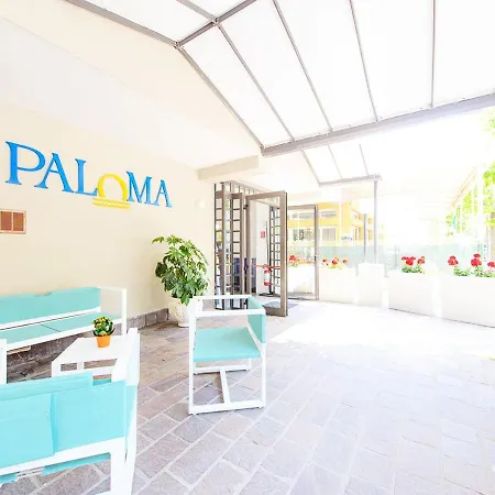 Paloma Front Chiringuitos Time Szálloda 3*