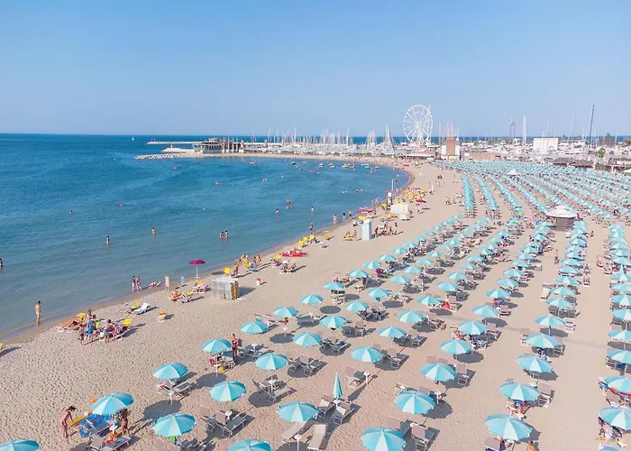 Paloma Front Chiringuitos Time Szálloda 3*