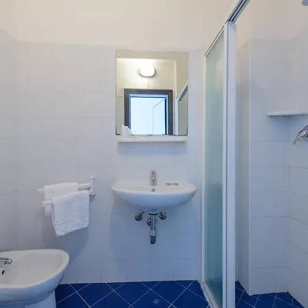 Paloma Front Chiringuitos Time